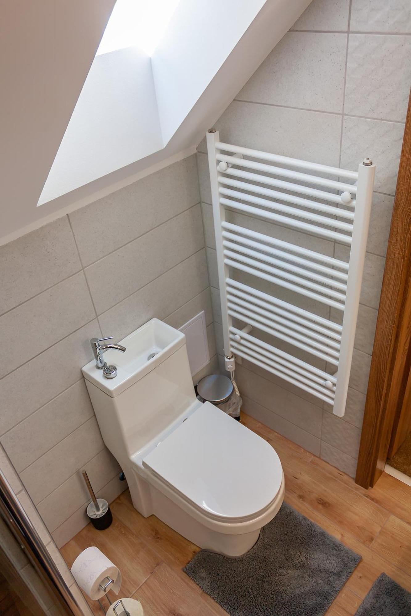 Monbuhim Comfort Veszprém Exteriör bild